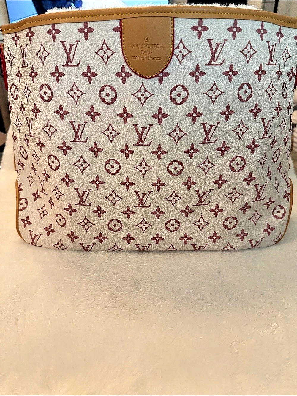 NWOT Source Unknown XL Monogram Tote in White & Mauve